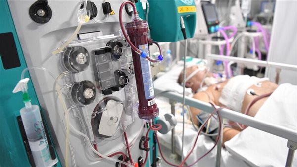 فيروس كورونا يتفشى