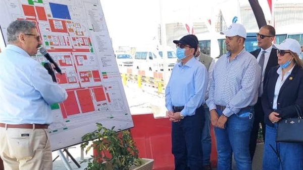 وزير البترول خلال