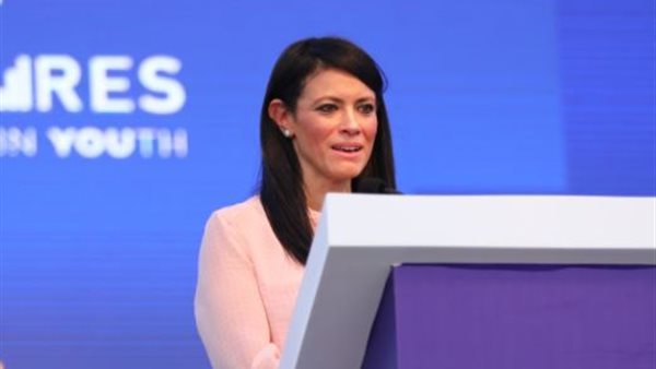 وزيرة التعاون الدولى