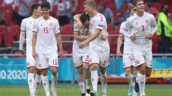 التشيك وهولندا