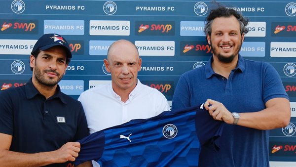 جونياس مع ممدوح عيد