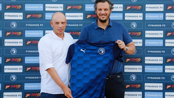 تاكيس جونياس