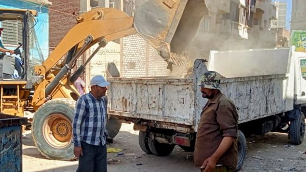 جانب من اعمال رفع