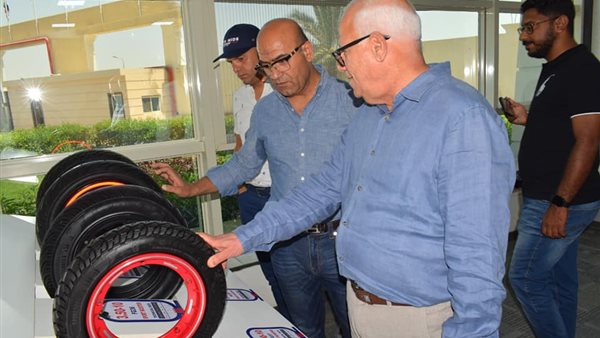 محافظ بورسعيد خلال