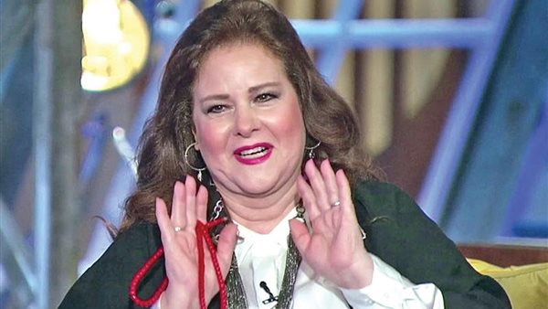 دلال عبد العزيز