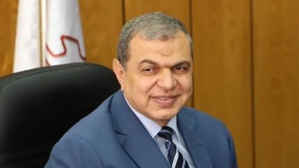 وزير القوى العاملة