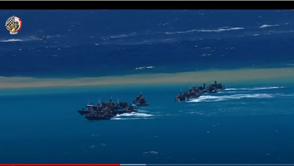 جانب من المناورة