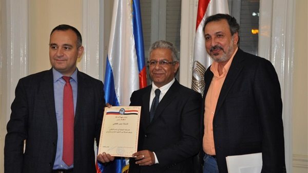 أيمن القاضي خلال