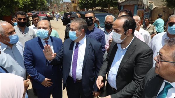 محافظ المنوفية خلال