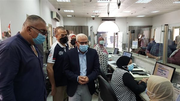 محافظ بورسعيد خلال