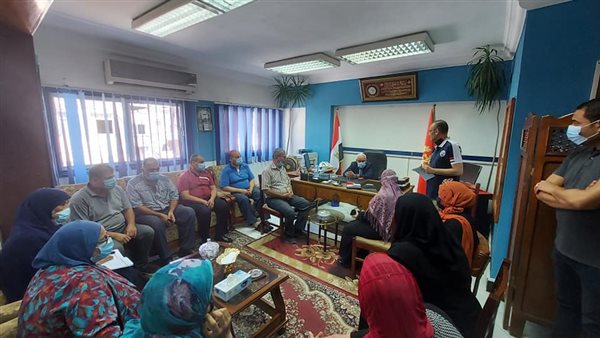 محافظ بورسعيد خلال