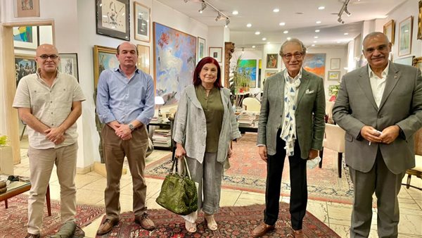  أعضاء لجنة تحكيم