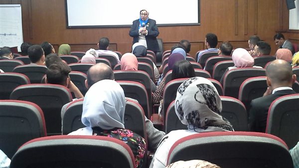 جانب من المحاضرة