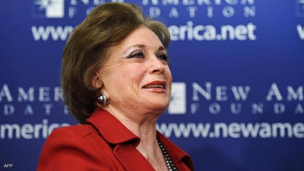 السيدة جيهان السادات