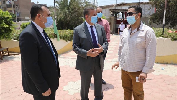 محافظ المنوفية خلال