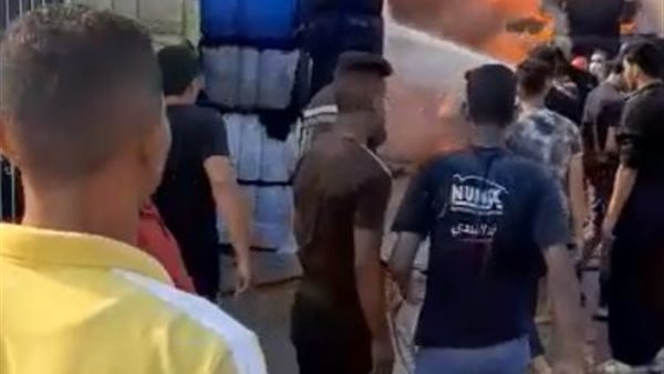 جانب من الحدث 