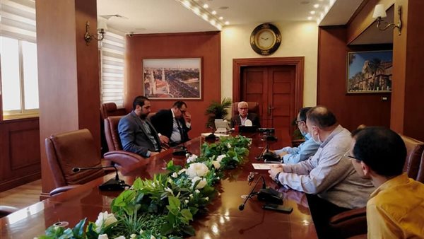 محافظ بورسعيد خلال