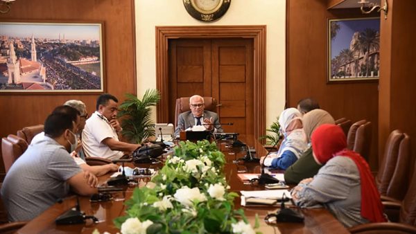 محافظ بورسعيد خلال