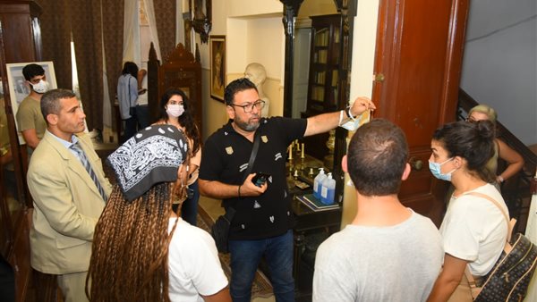 جانب من الحدث