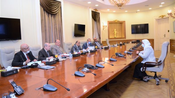 اجراء المقابلات 